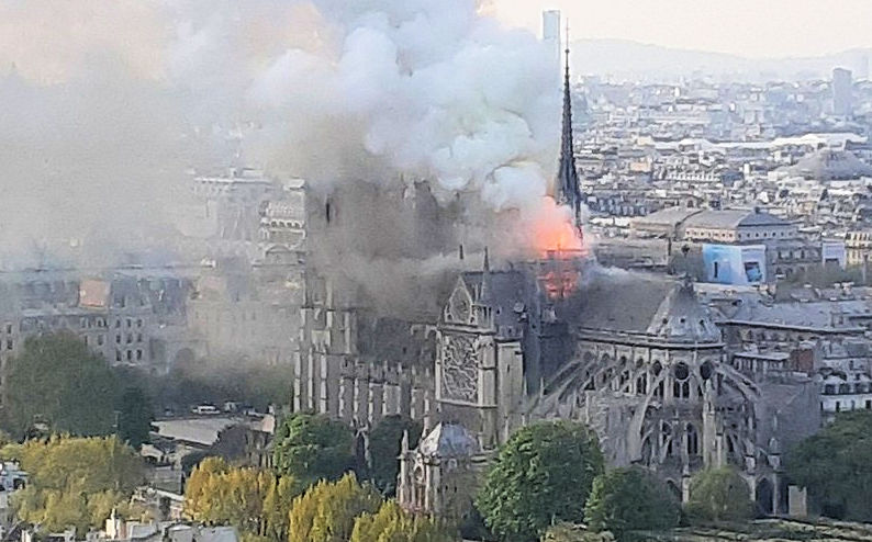 Feuer Notre-Dame de Paris