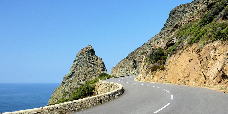 Route D80 Cap-Corse
